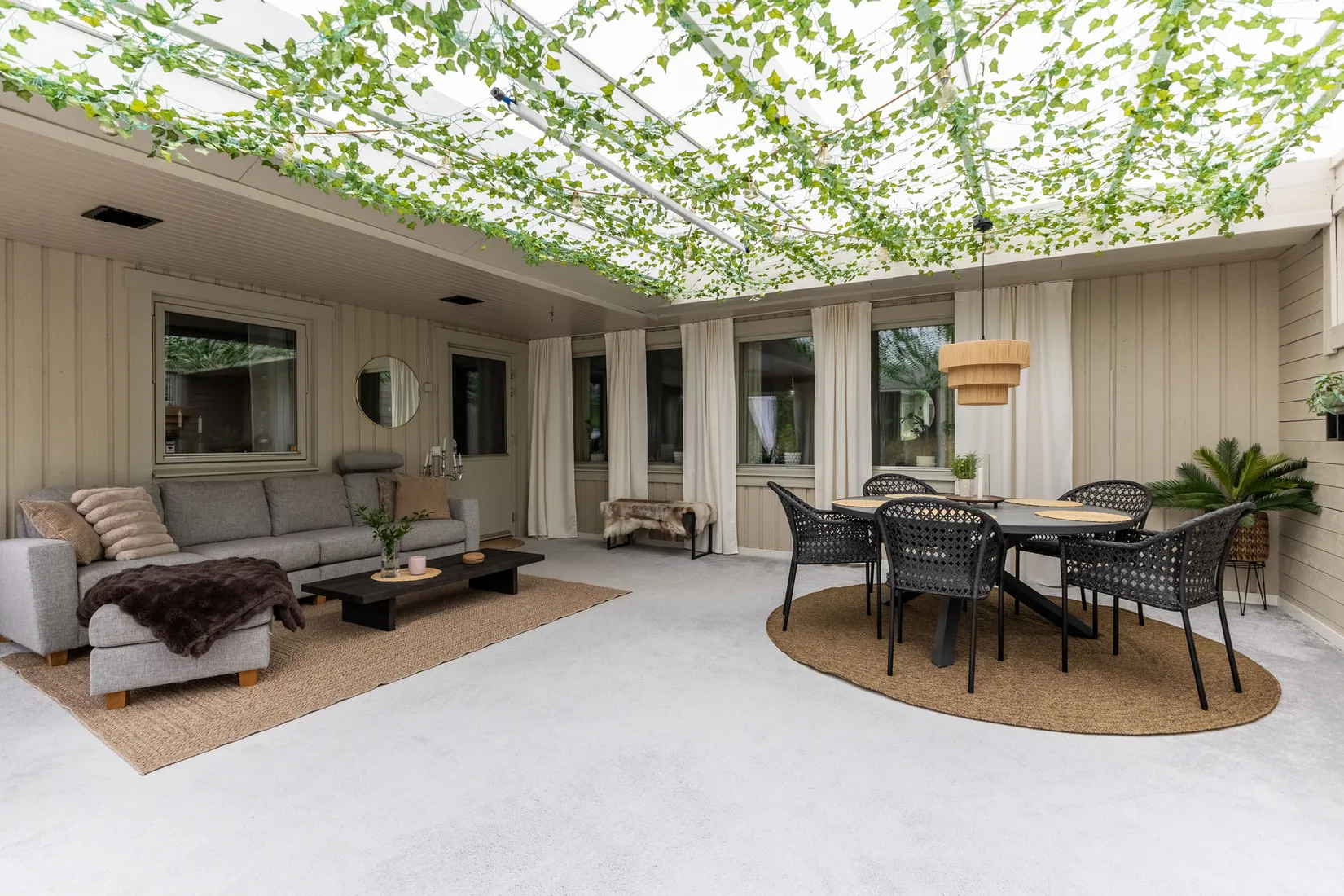 Villa, Pelarskogsgatan 30, Ullvibackar, Köping
