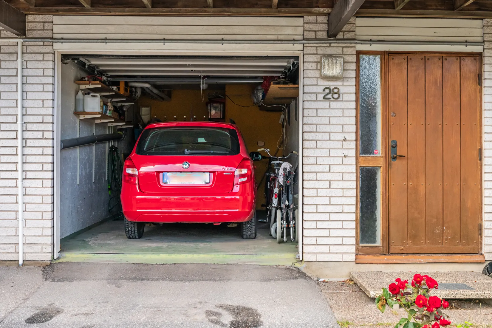Radhus, Mossvägen 28, Fullersta, Huddinge