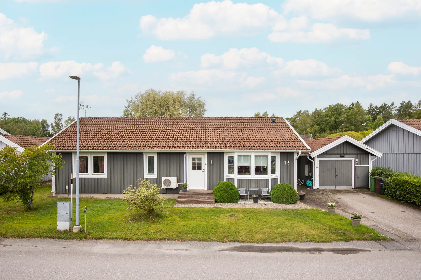 Villa, Hästskovägen 16, Fellingsbro, Lindesberg