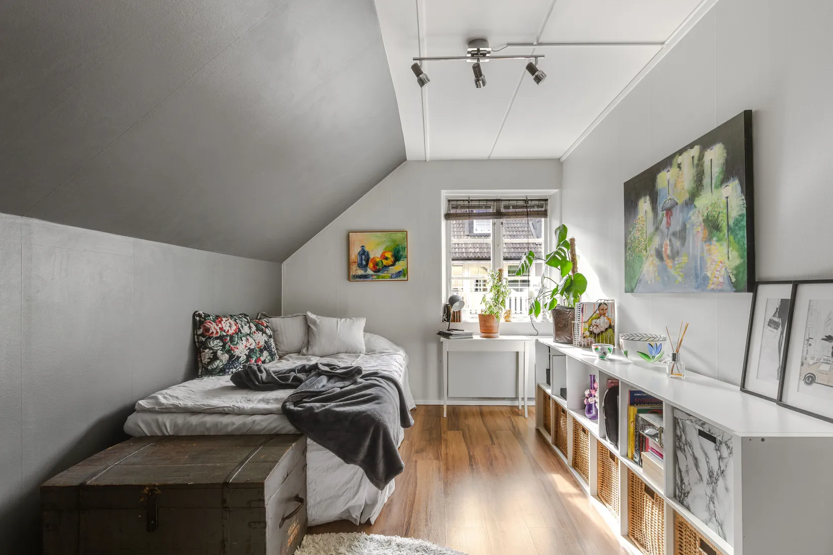 Radhus, Tranbärsstigen 25A, Strängnäs