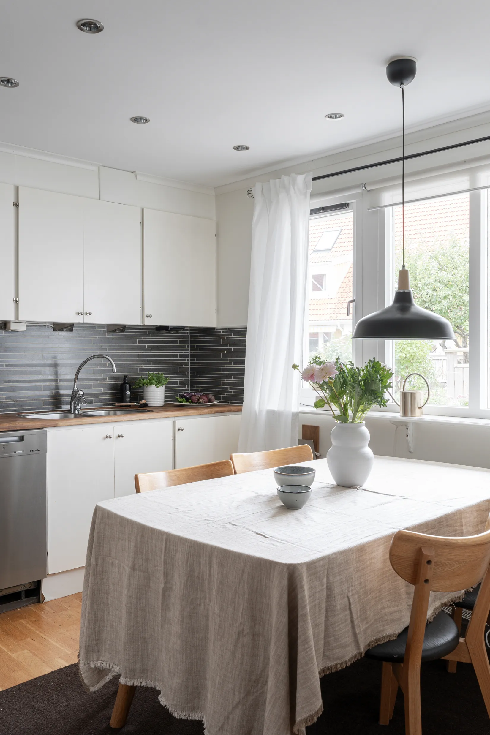 Radhus, Sisjövägen 295, Sisjön, Göteborg