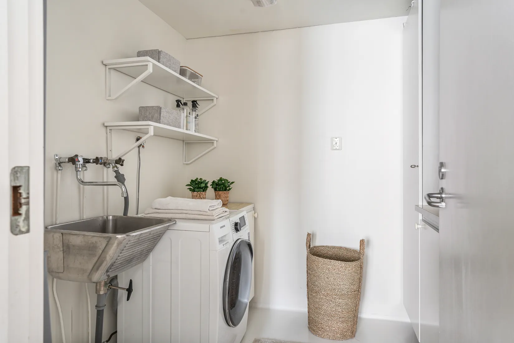 Radhus, Sisjövägen 295, Sisjön, Göteborg