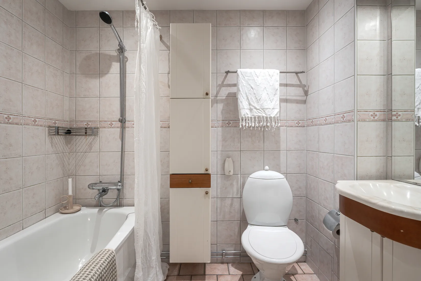 Radhus, Sisjövägen 295, Sisjön, Göteborg