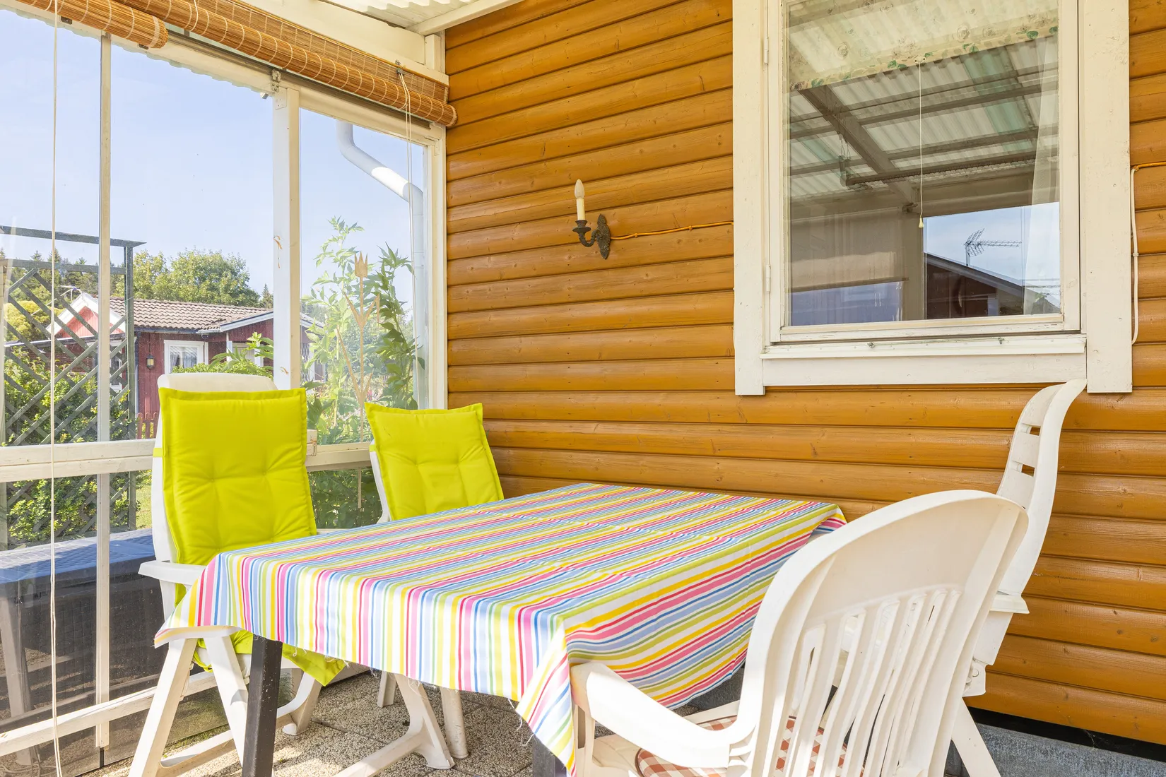 Fritidshus, Vaxmyra kolonistuga nr 57, Runby, Upplands Väsby