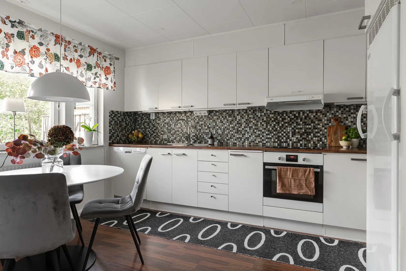 Radhus, Stamvägen 24, Torvalla, Östersund