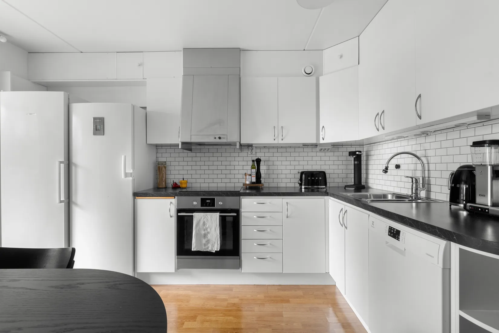 Bostadsrätt, Vinkelhaksvägen 17, Älta Hedvigslund, Nacka