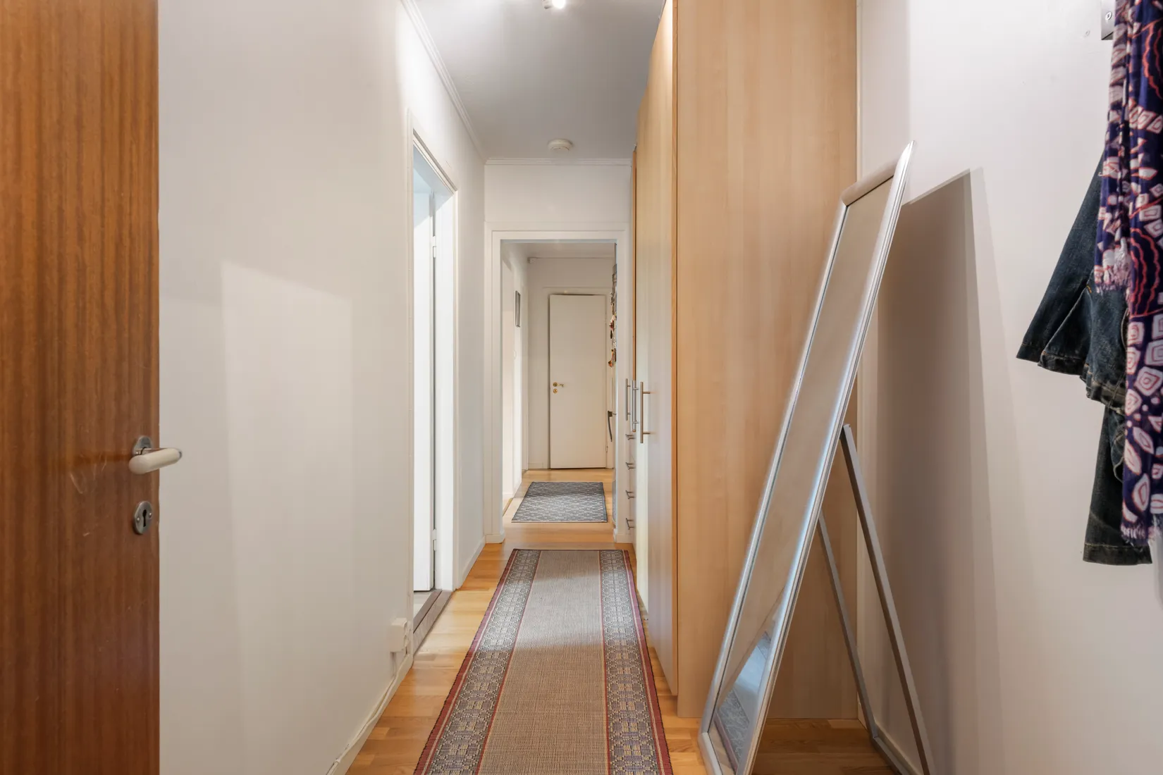 Bostadsrätt, Örnstigen 6, högst upp i huset, Näsbypark, Täby