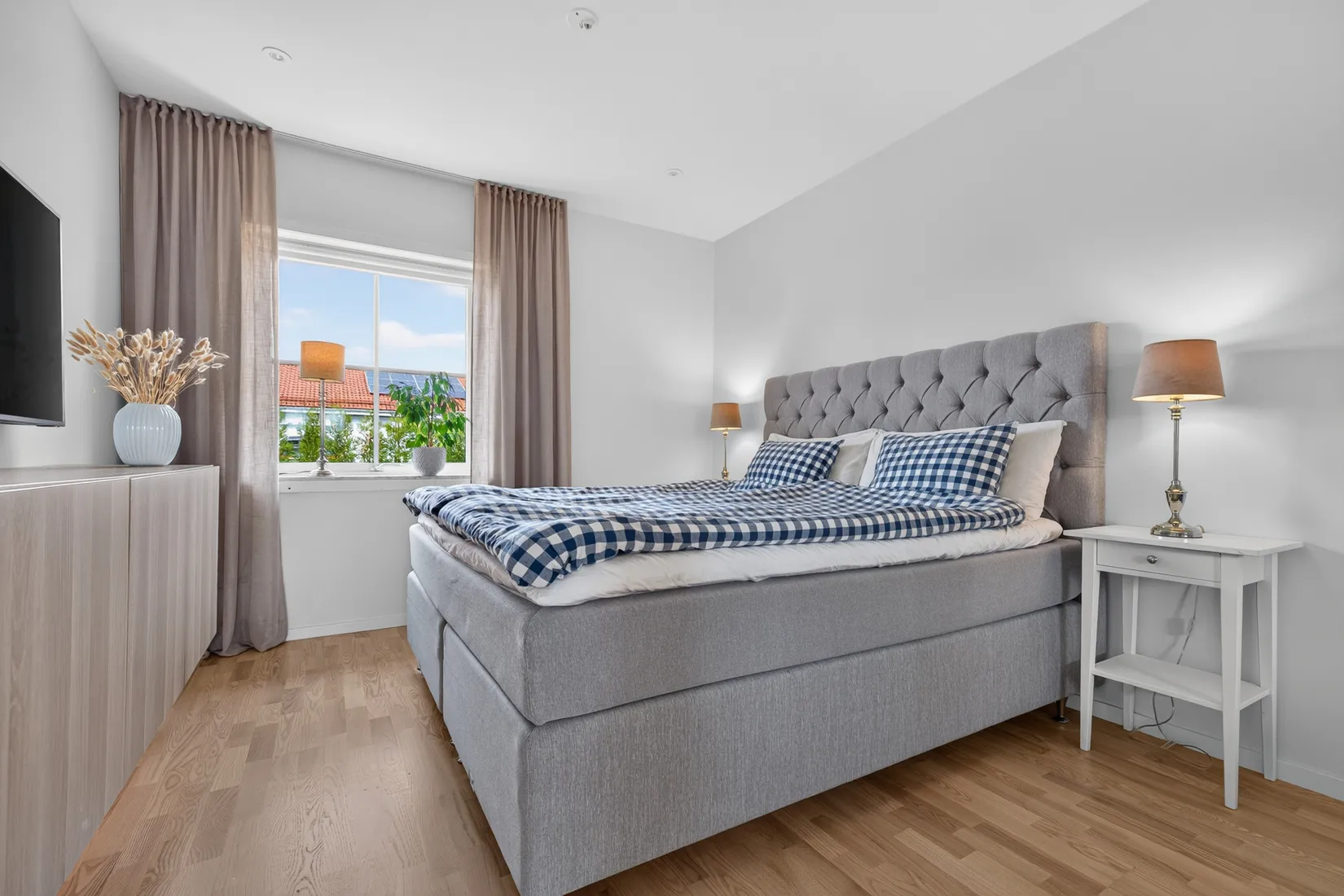 Villa, Lars-Pettravägen 32, Södra Lindhult, Örebro