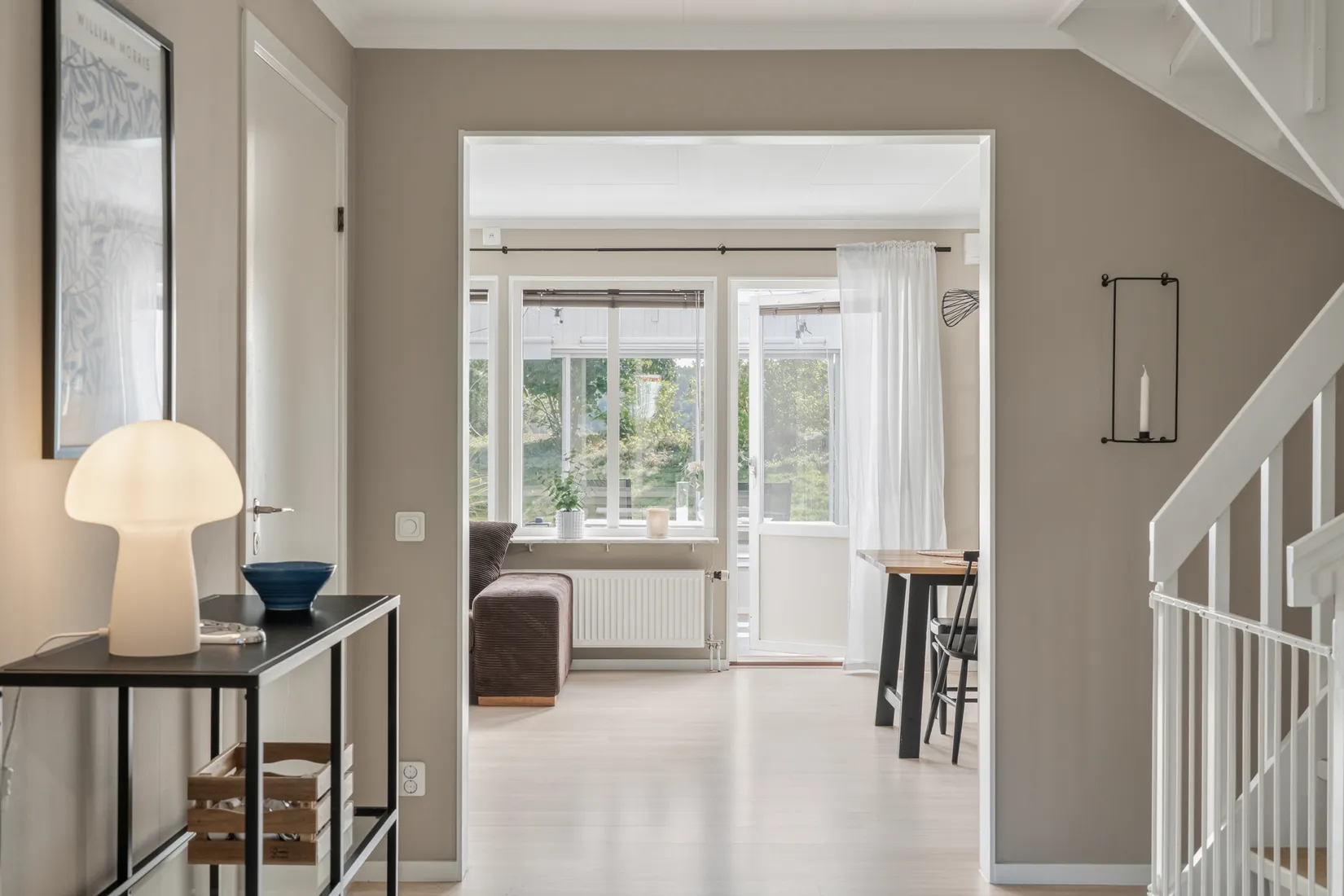 Radhus, Pojkarnas väg 44, Nyköping