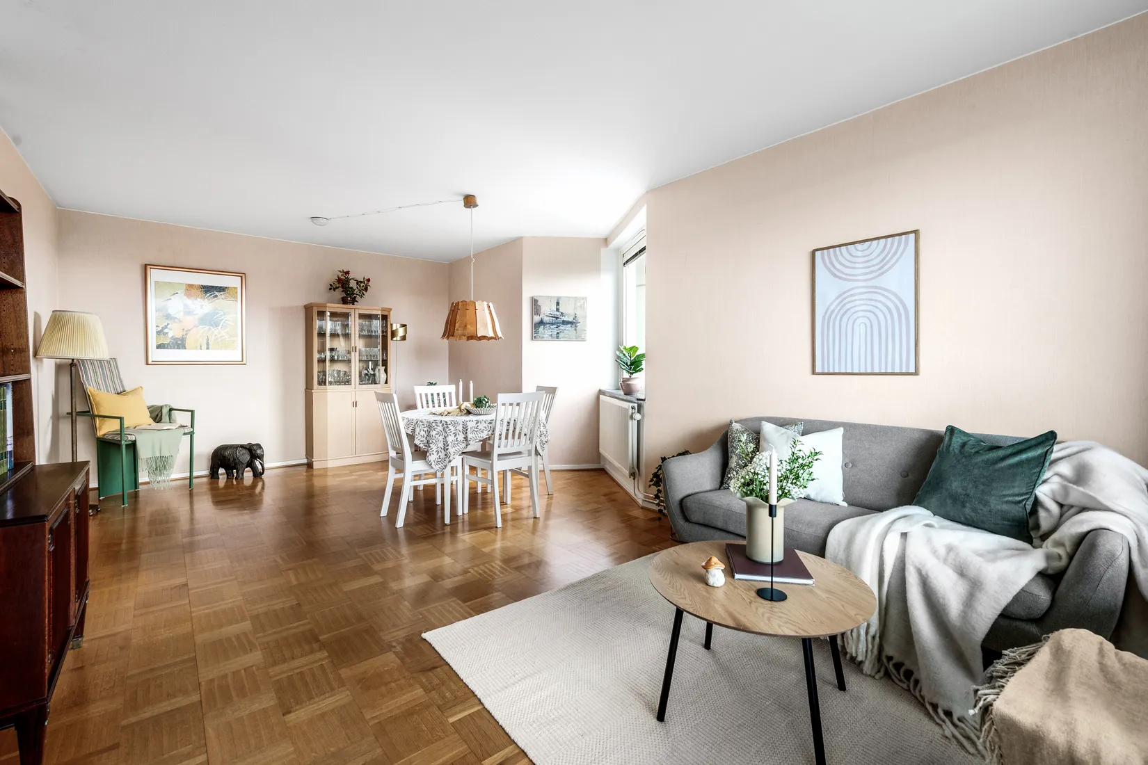 Bostadsrätt, Larsbodavägen 42, Farsta, Stockholm