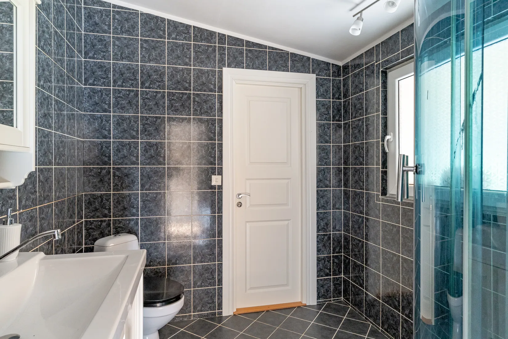 Villa, Mellanvägen 36, Skogstorp, Eskilstuna