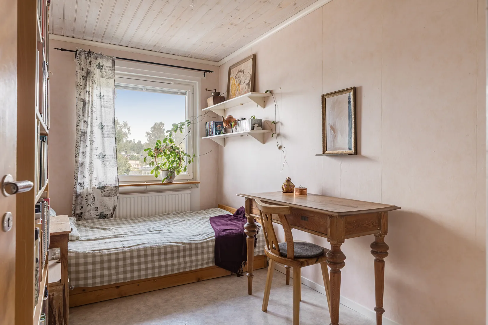 Radhus, Bällstavägen 25, Bällsta, Vallentuna