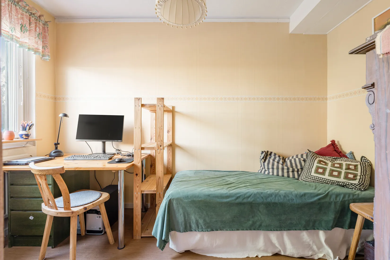 Radhus, Bällstavägen 25, Bällsta, Vallentuna