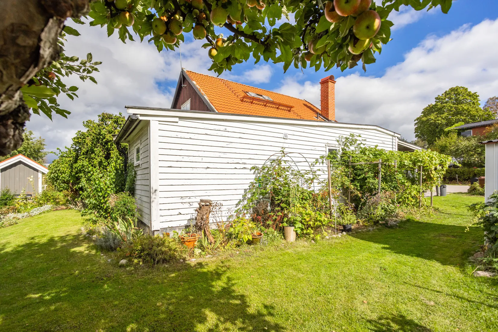 Radhus, SATURNUSVÄGEN 86, Österskär/Tuna, Österåker