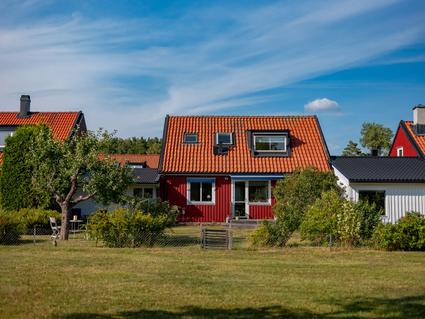 Radhus, Ladugårdsvägen 19, Ella Gård, Täby