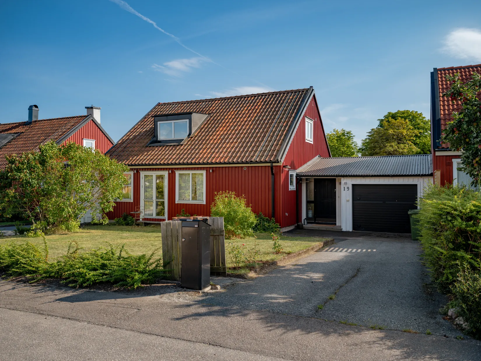 Radhus, Ladugårdsvägen 19, Ella Gård, Täby