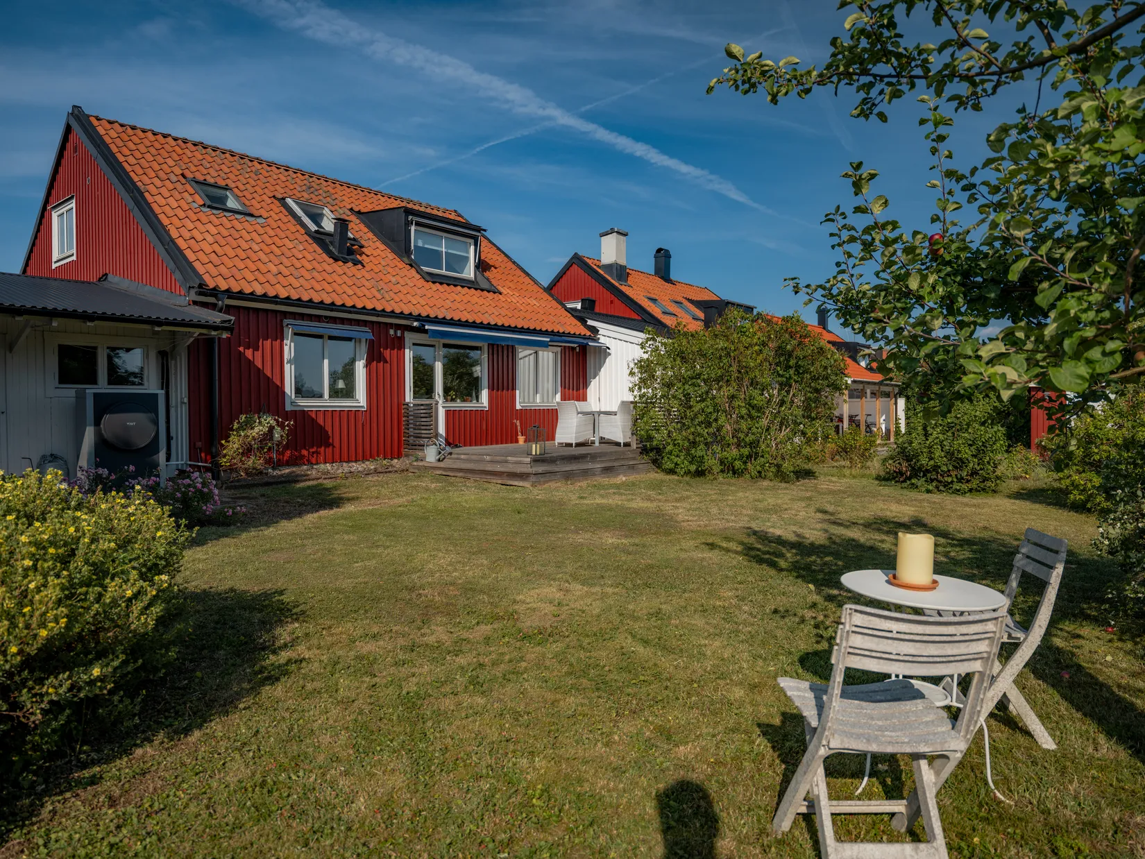 Radhus, Ladugårdsvägen 19, Ella Gård, Täby