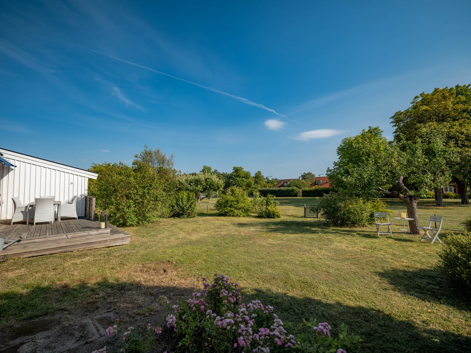 Radhus, Ladugårdsvägen 19, Ella Gård, Täby