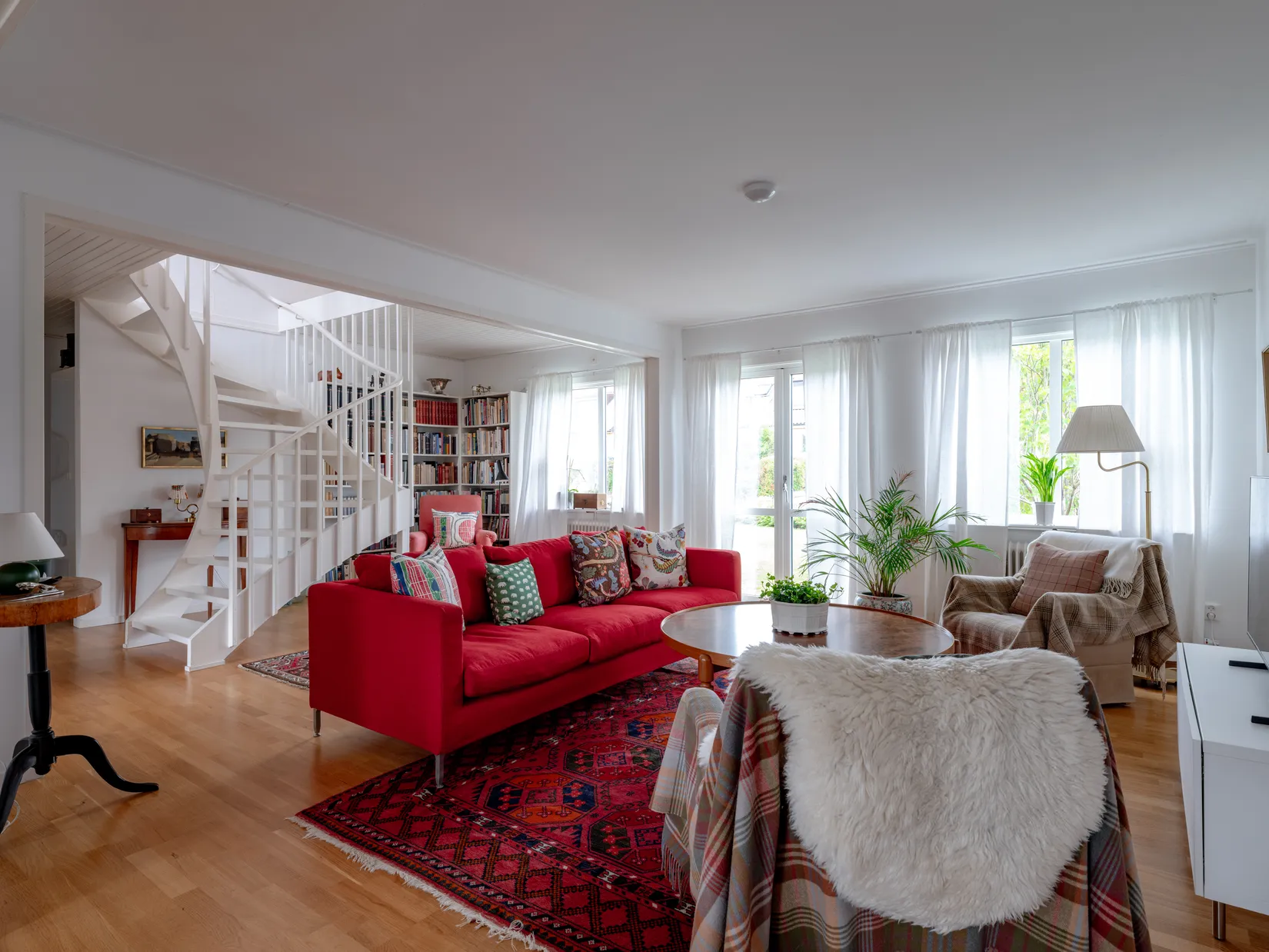 Radhus, Ladugårdsvägen 19, Ella Gård, Täby