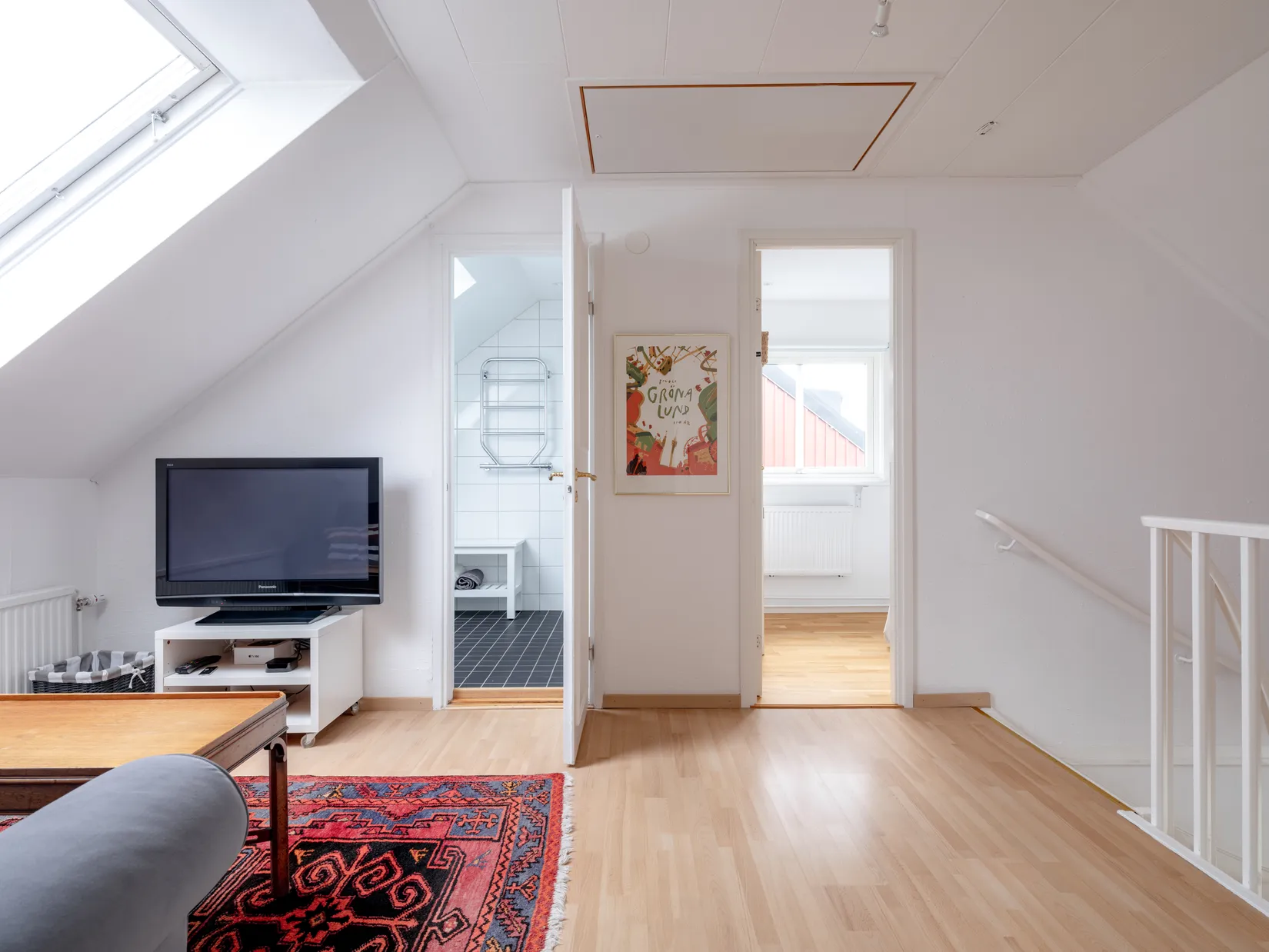 Radhus, Ladugårdsvägen 19, Ella Gård, Täby