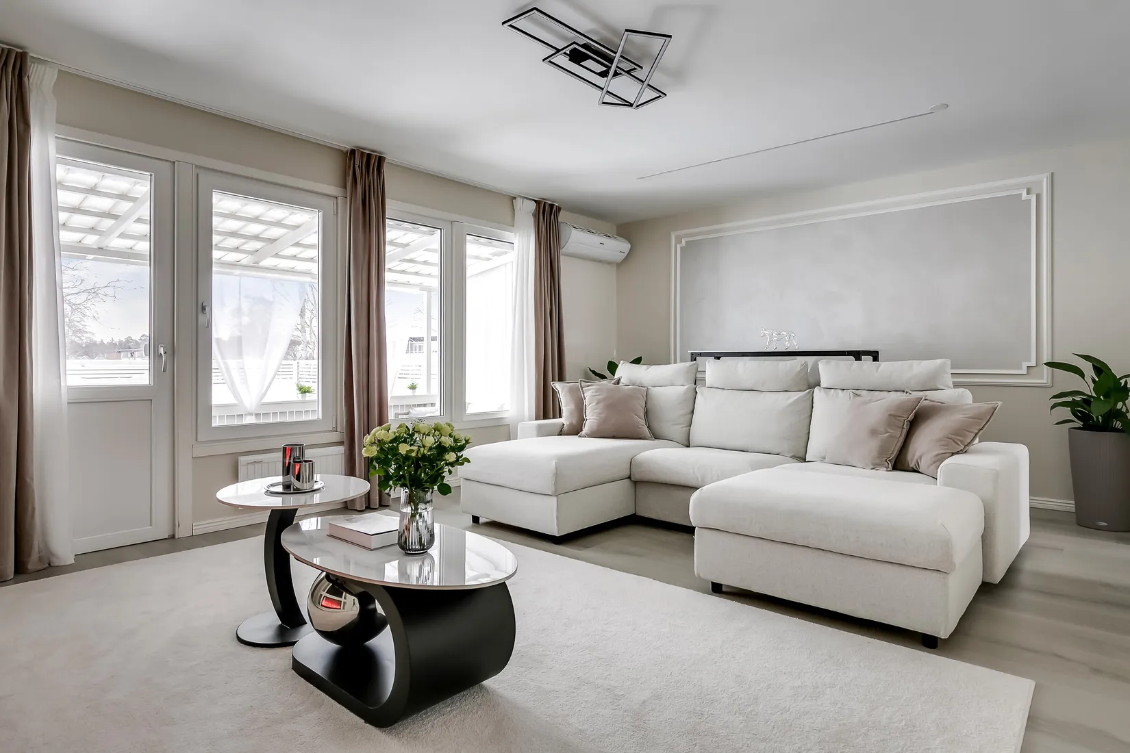 Radhus, Porslinsstigen 16, Brunna, Upplands-Bro