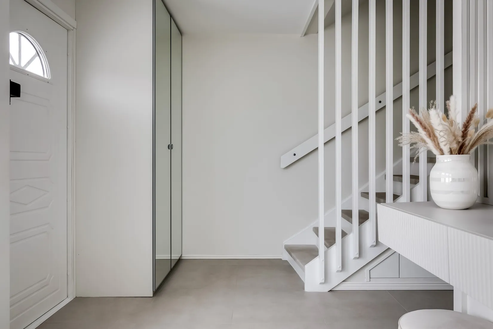 Radhus, Porslinsstigen 16, Brunna, Upplands-Bro