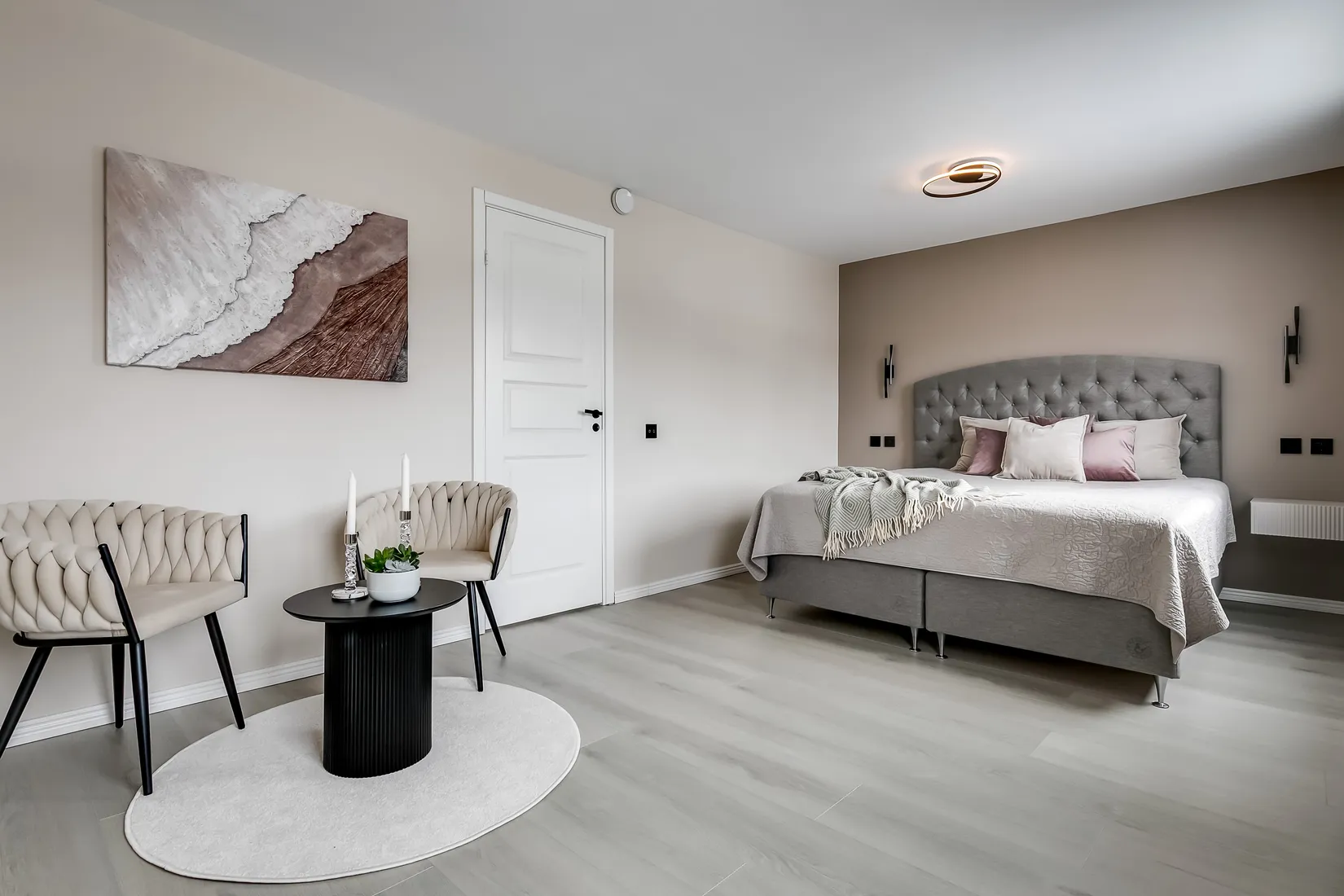 Radhus, Porslinsstigen 16, Brunna, Upplands-Bro