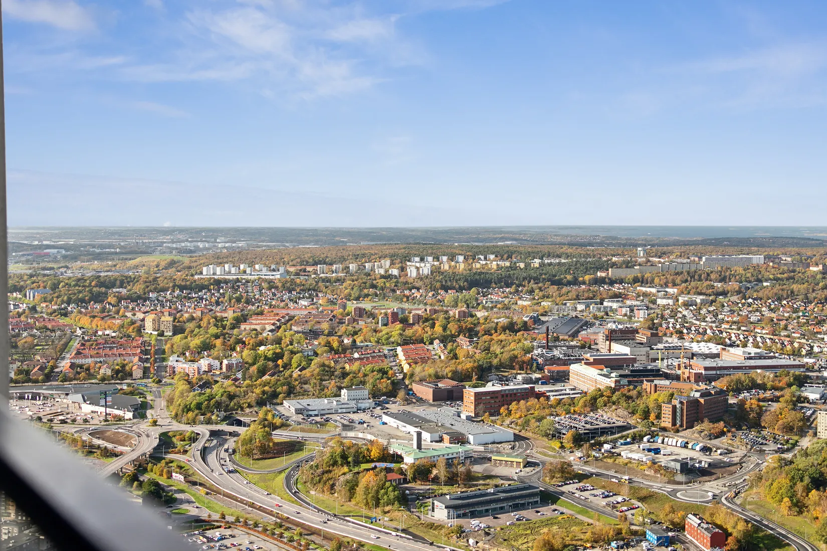 Bostadsrätt, Lodjursstråket 1 (Karlatornet vån 64), Lindholmen, Göteborg