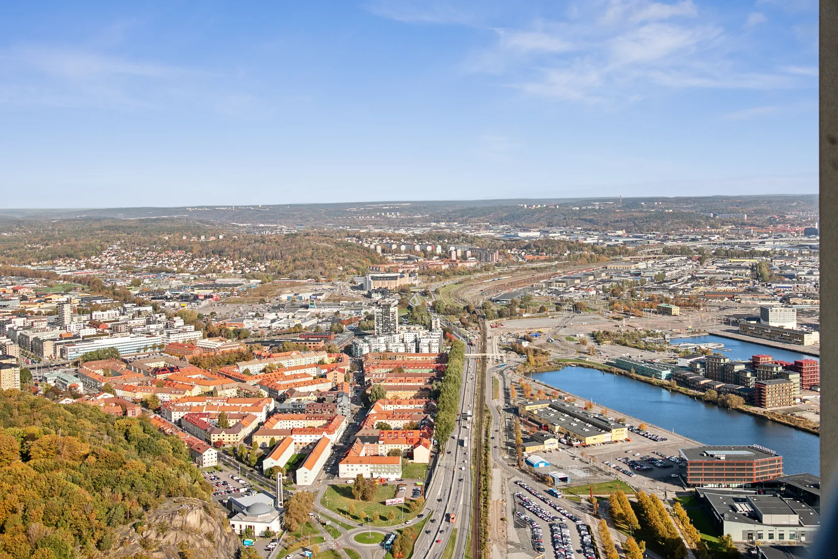 Bostadsrätt, Lodjursstråket 1 (Karlatornet vån 64), Lindholmen, Göteborg