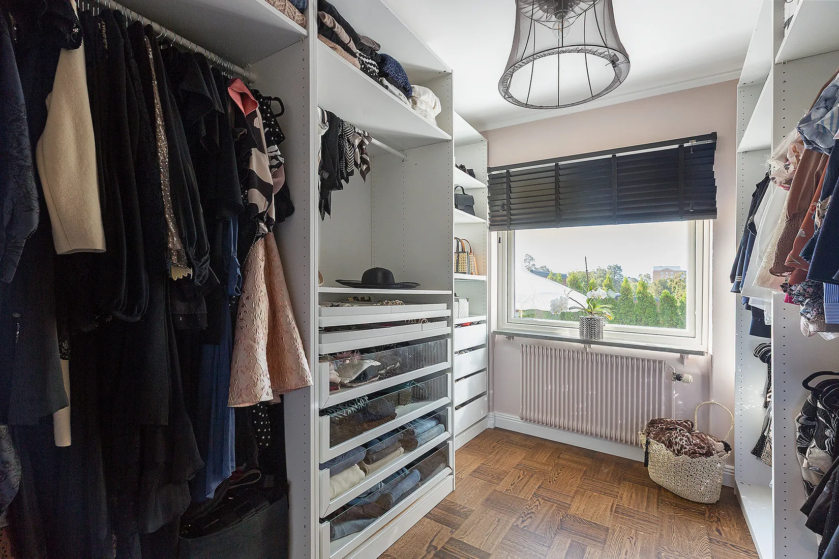 Villa, Bergvägen 5, Kungsängen centrum, Upplands-Bro