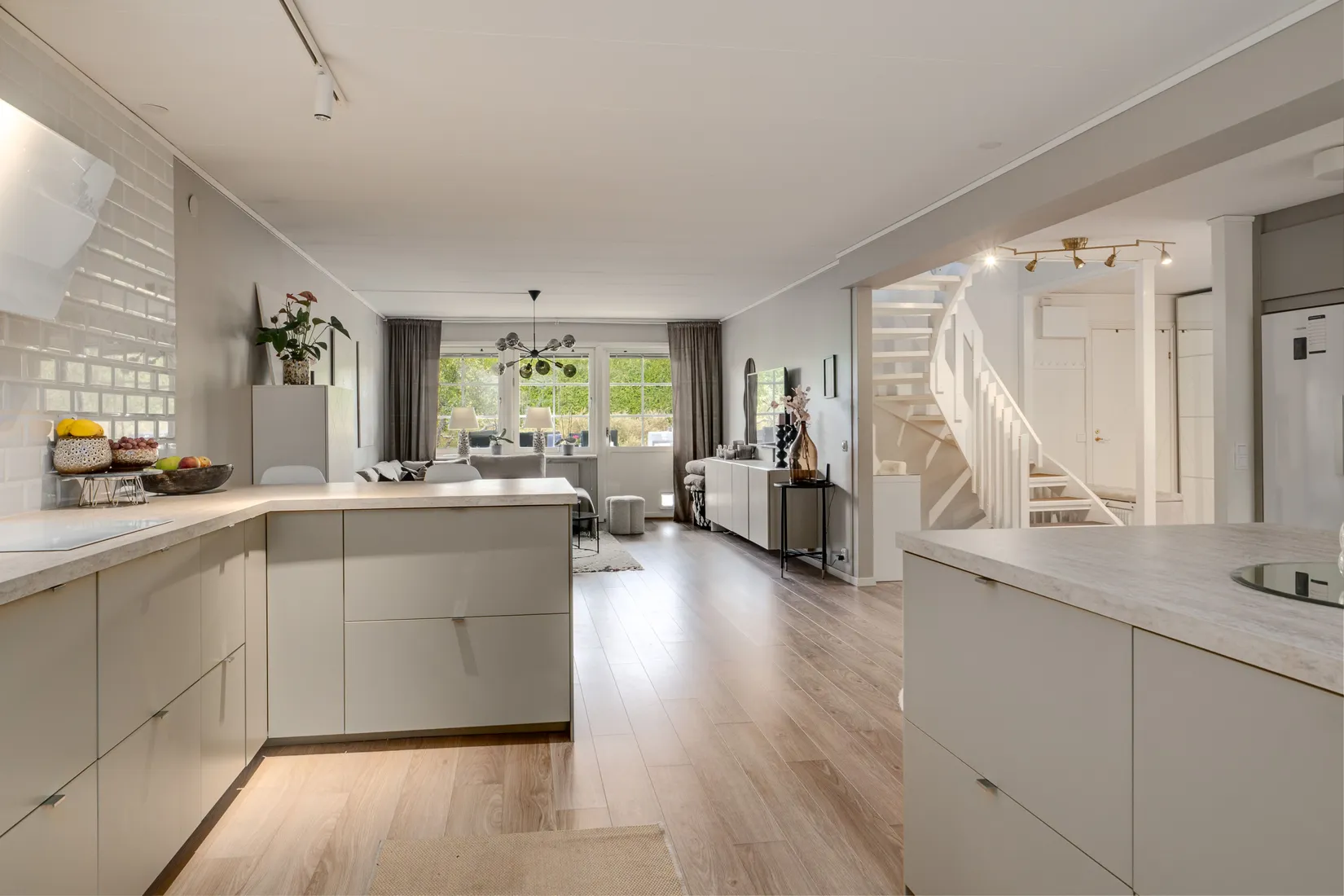 Radhus, Åkrundan 26, Avesta