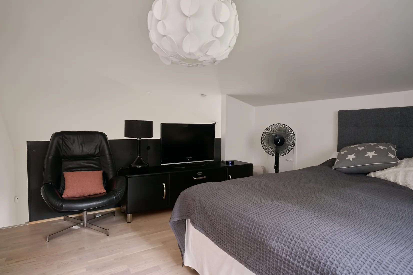 Radhus, Reginastigen 17B, Glömsta, Huddinge