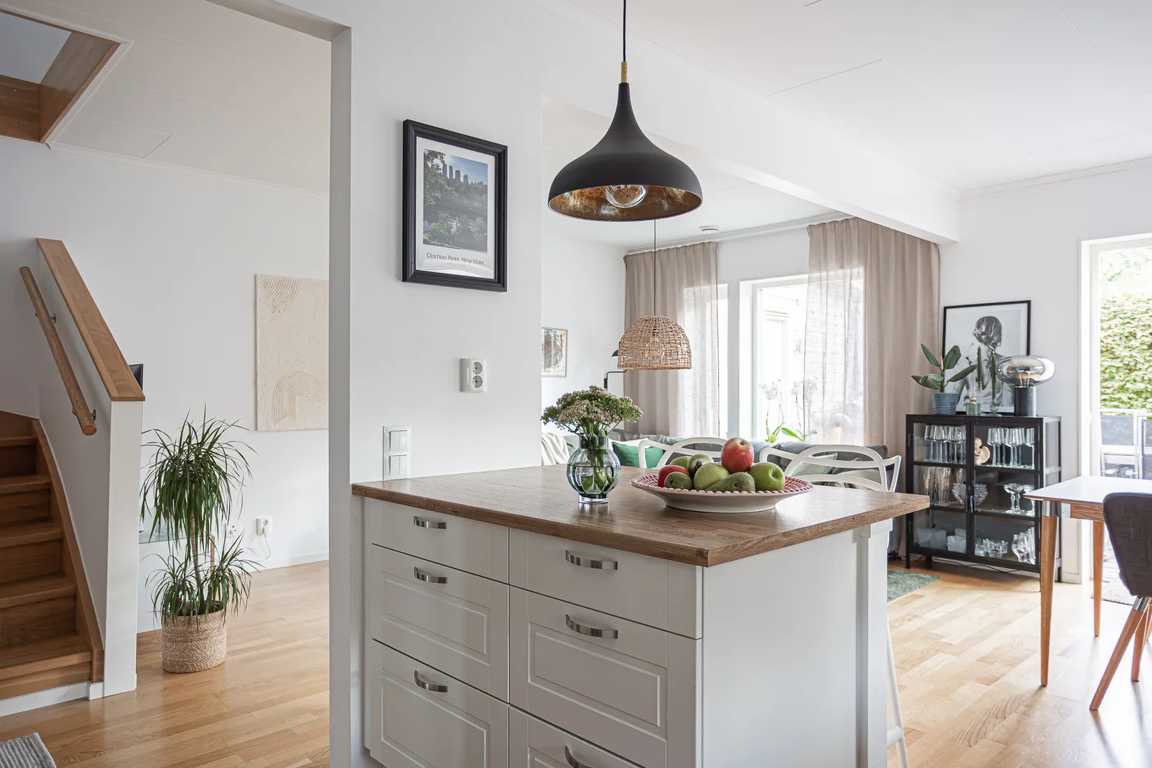 Radhus, Lahtisgatan 14, Lillhamra, Västerås