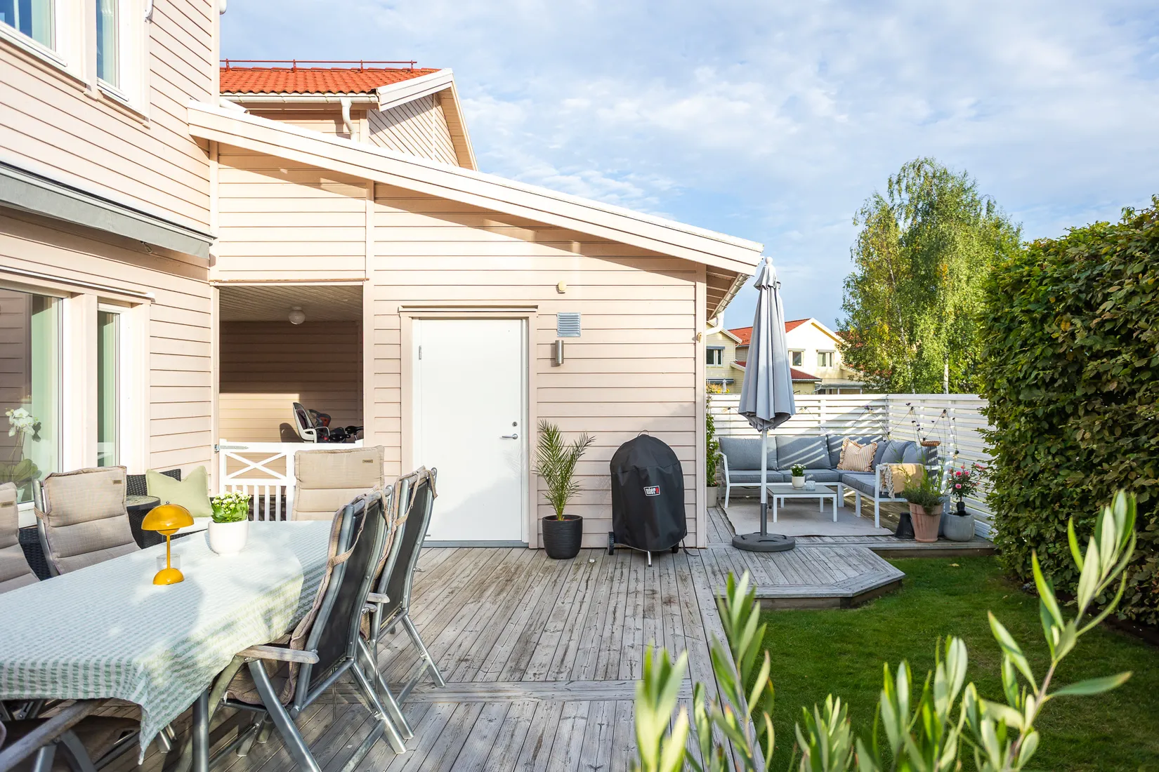 Radhus, Lahtisgatan 14, Lillhamra, Västerås