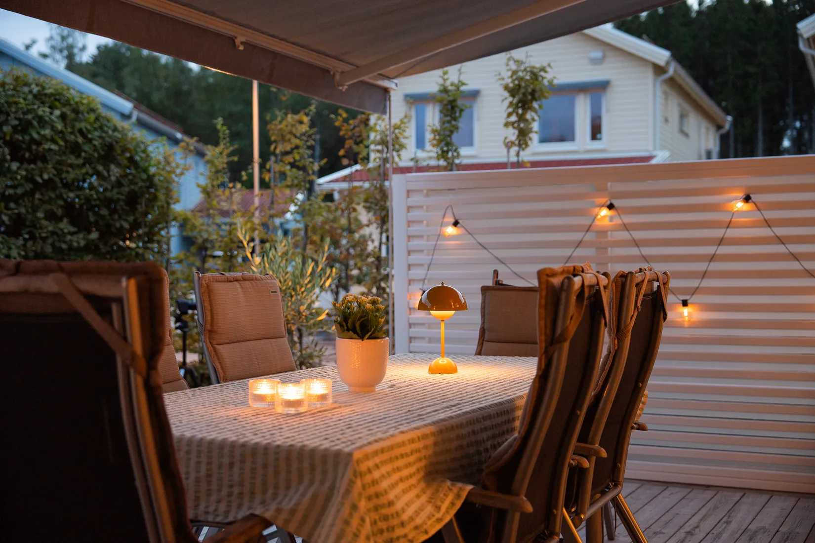 Radhus, Lahtisgatan 14, Lillhamra, Västerås