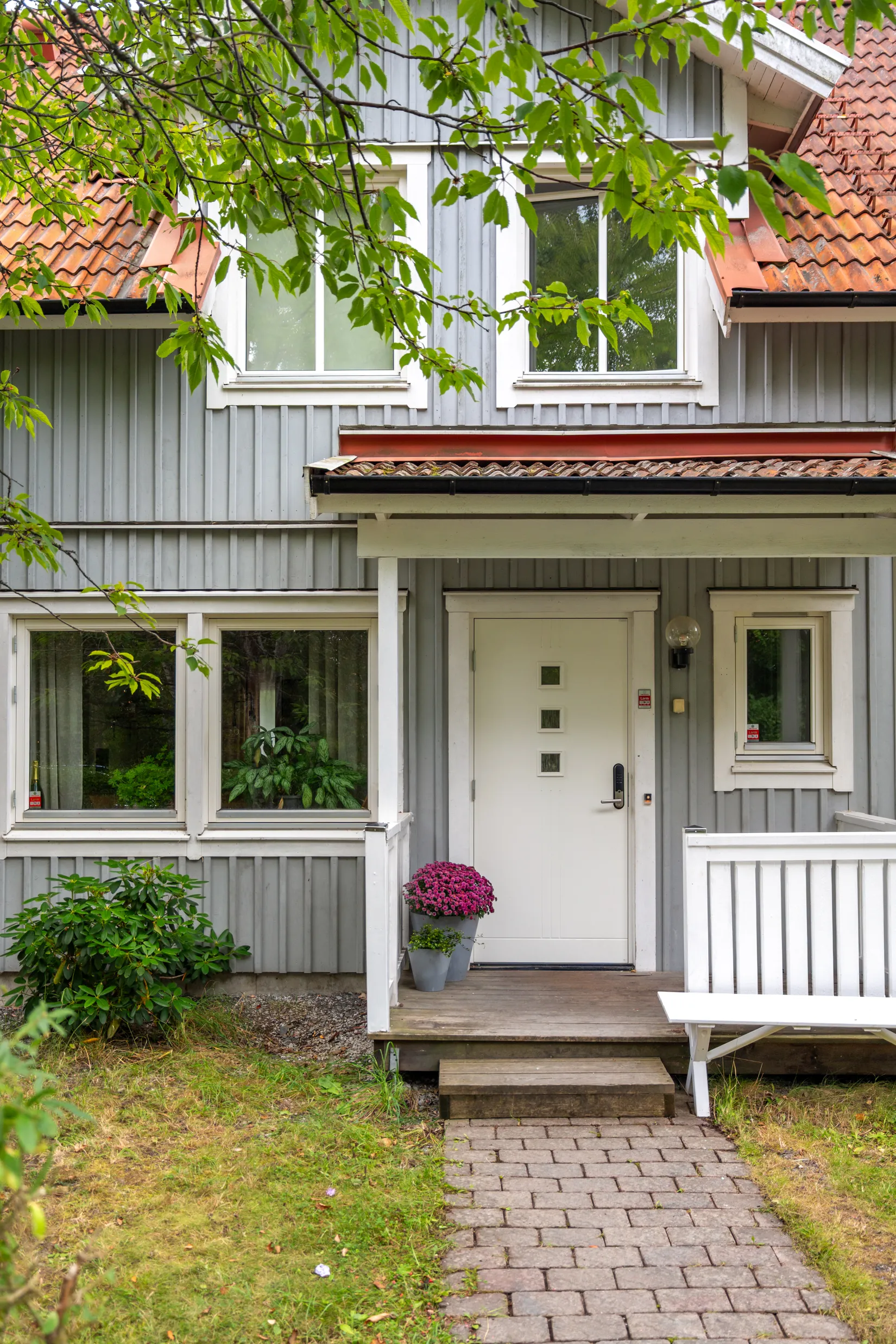 Radhus, Penselgränd 19, Tyresö Strand, Tyresö