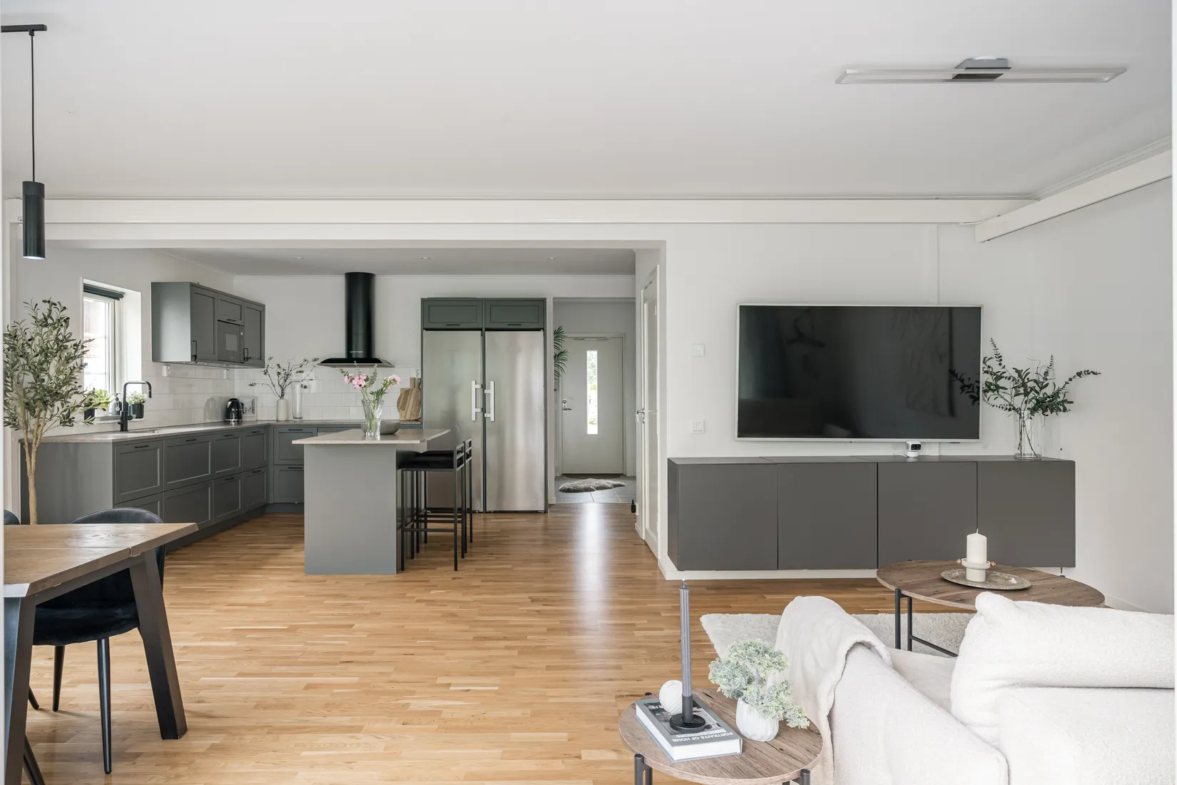 Radhus, Ciderfabrikens väg 44, Märsta - Steninge Slottsby, Sigtuna