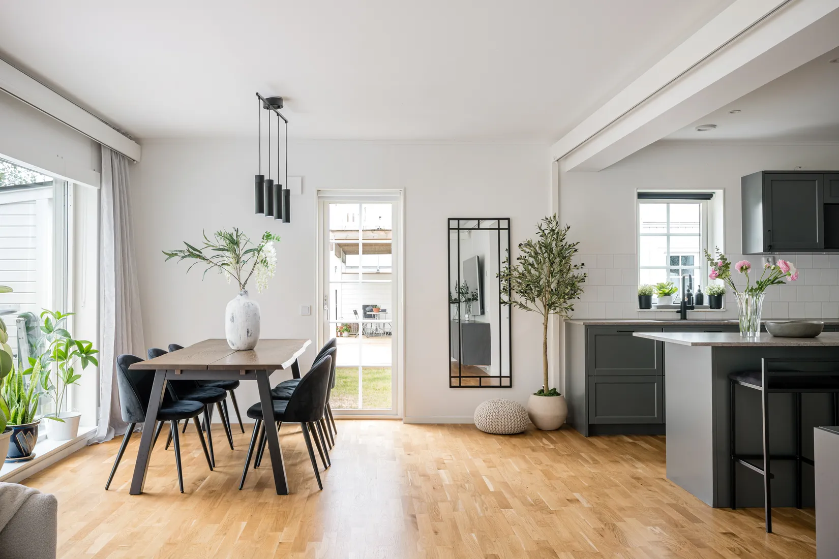 Radhus, Ciderfabrikens väg 44, Märsta - Steninge Slottsby, Sigtuna