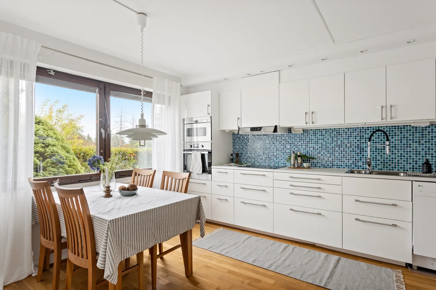 Bostadsrätt, Jordgubbsgränd 1, Viksjö Hummelmora, Järfälla