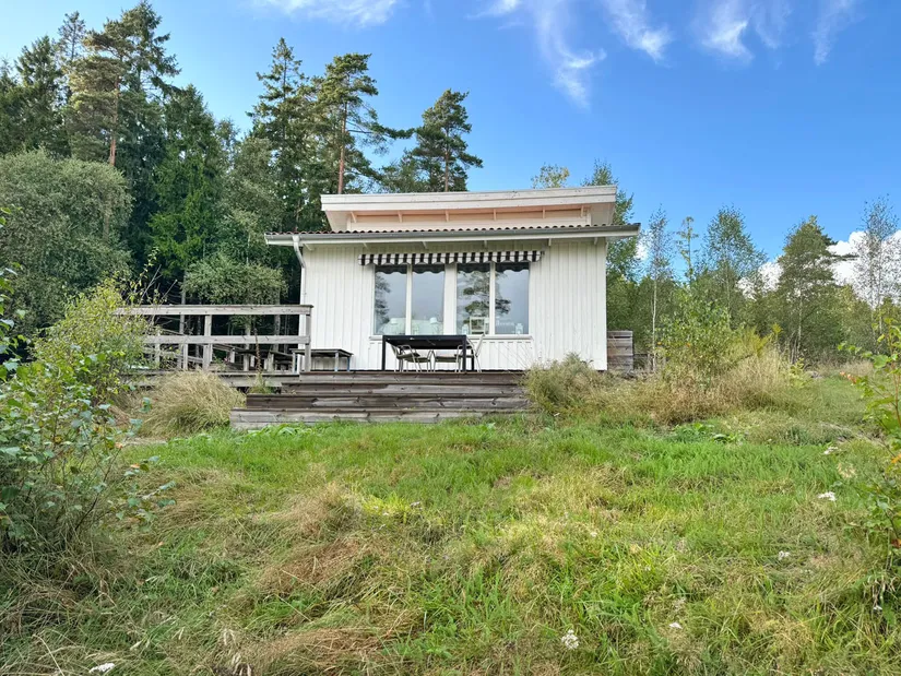 Fritidshus, Almered Ösjöhöjd 1, Västergötland, Mark