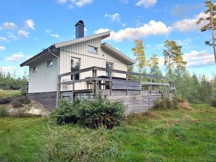 Fritidshus, Almered Ösjöhöjd 1, Västergötland, Mark