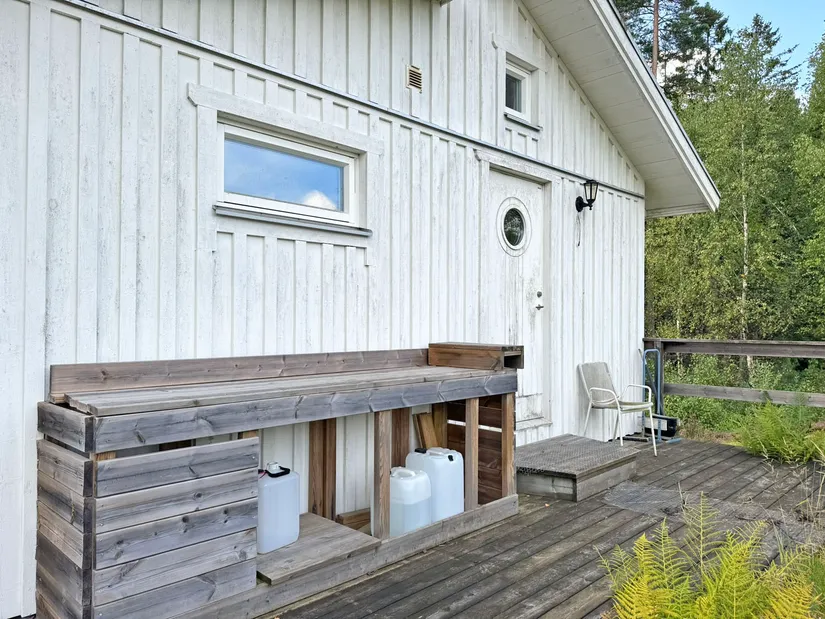 Fritidshus, Almered Ösjöhöjd 1, Västergötland, Mark
