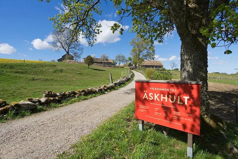 Fritidshus, Almered Ösjöhöjd 1, Västergötland, Mark
