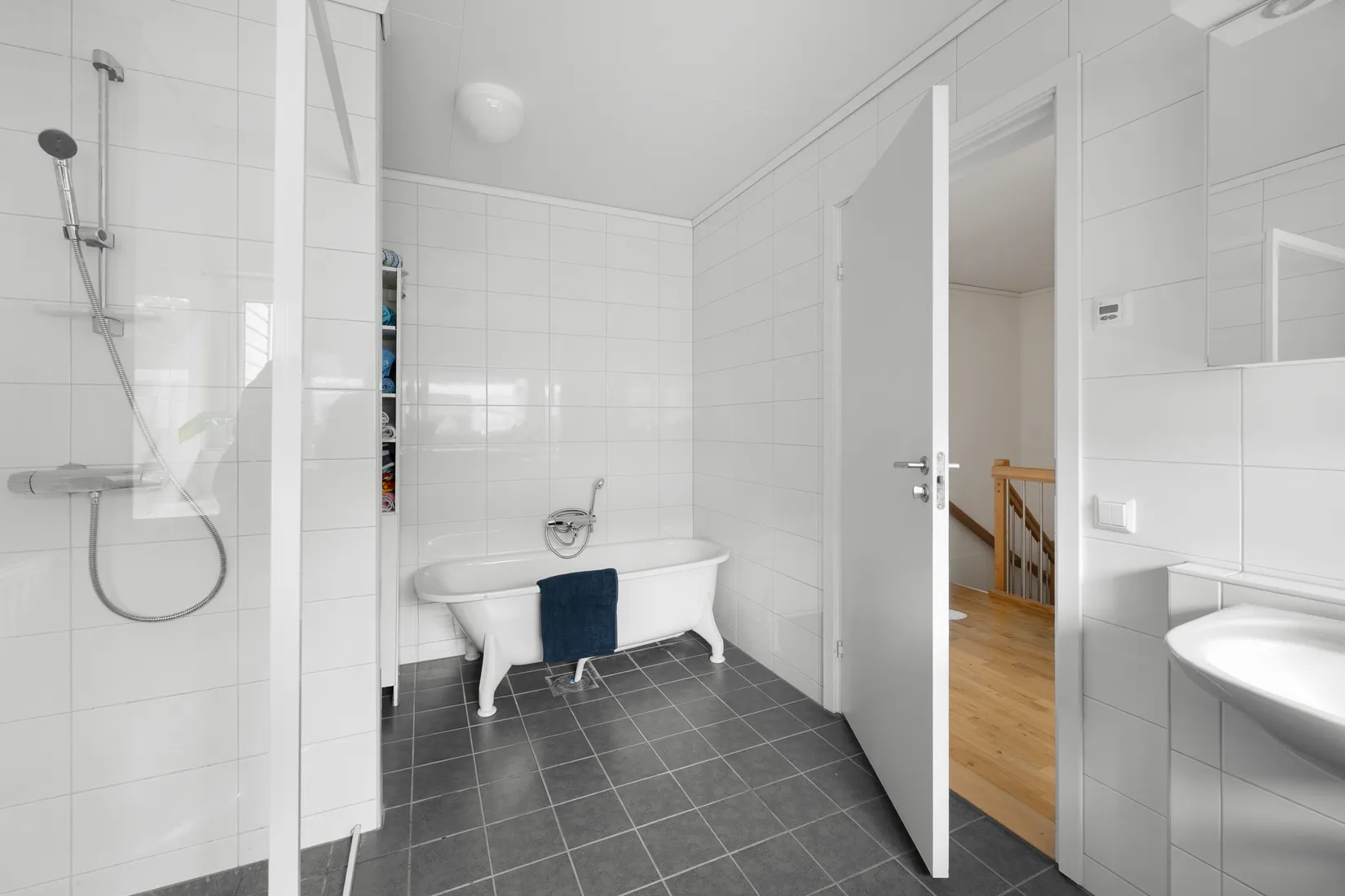 Radhus, Luftfartsgatan 4, Skarpnäck, Stockholm