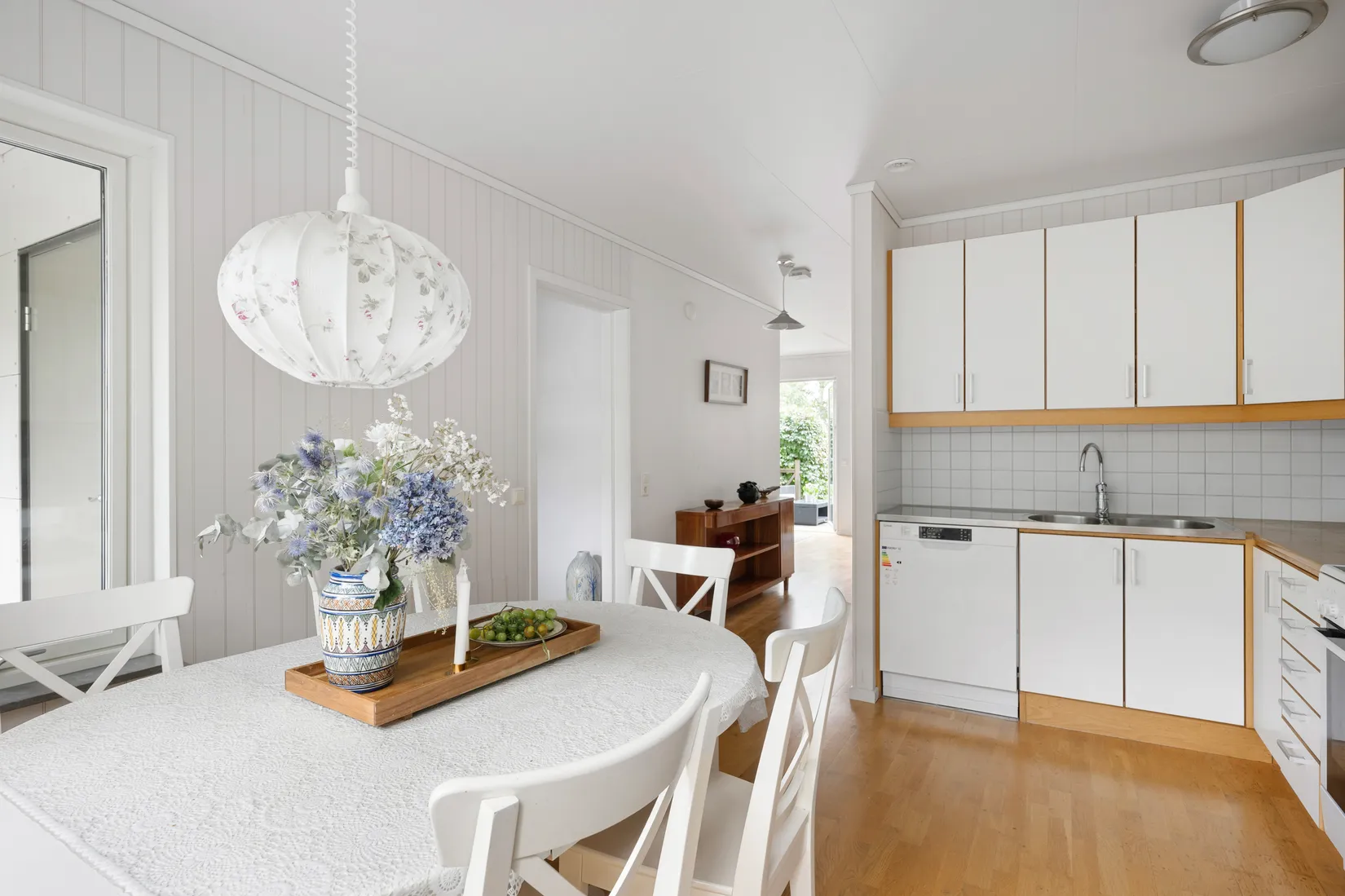 Radhus, Luftfartsgatan 4, Skarpnäck, Stockholm