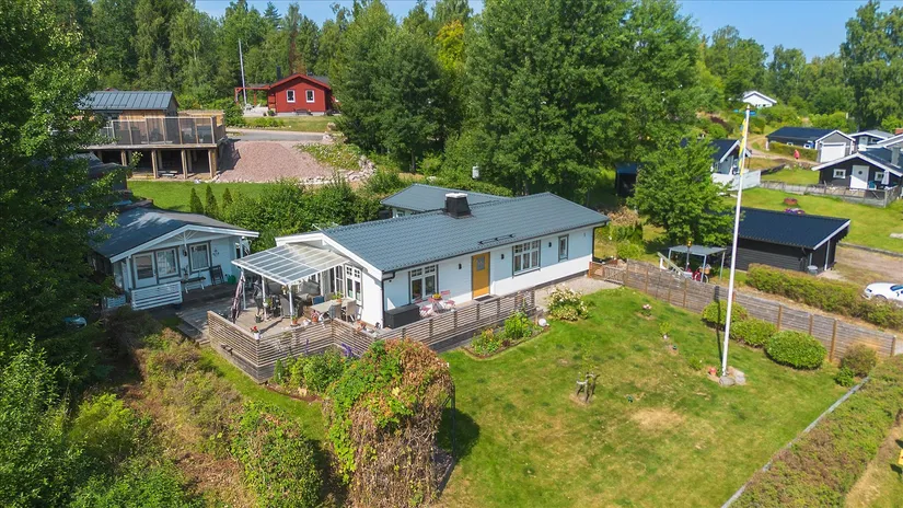 Villa, Lögevägen 1, Bråbacka, Tibro