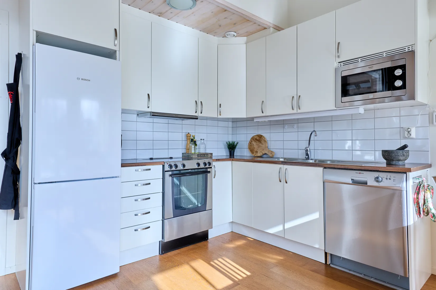 Radhus, Granvägen 7A, Storhogna, Berg