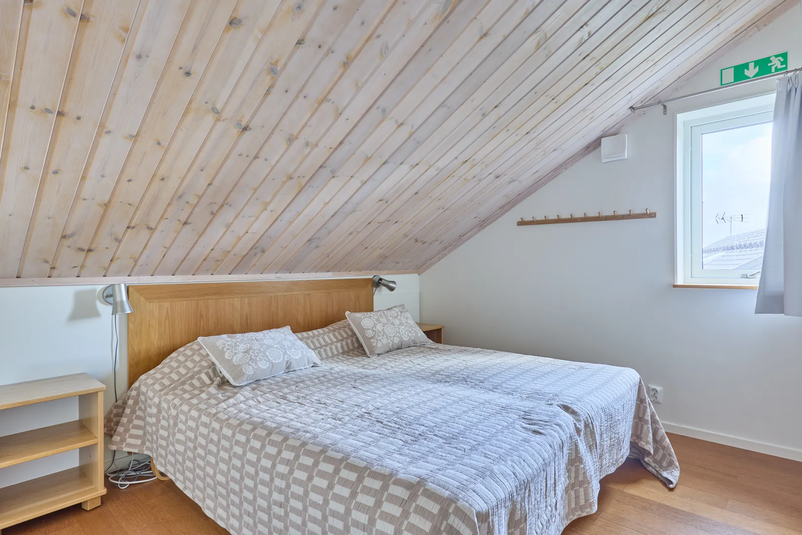 Radhus, Granvägen 7A, Storhogna, Berg