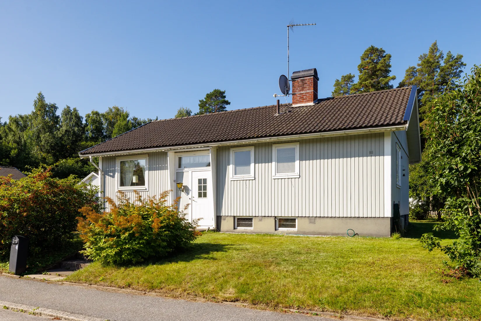 Villa, Åsgatan 3, Marieberg, Örebro