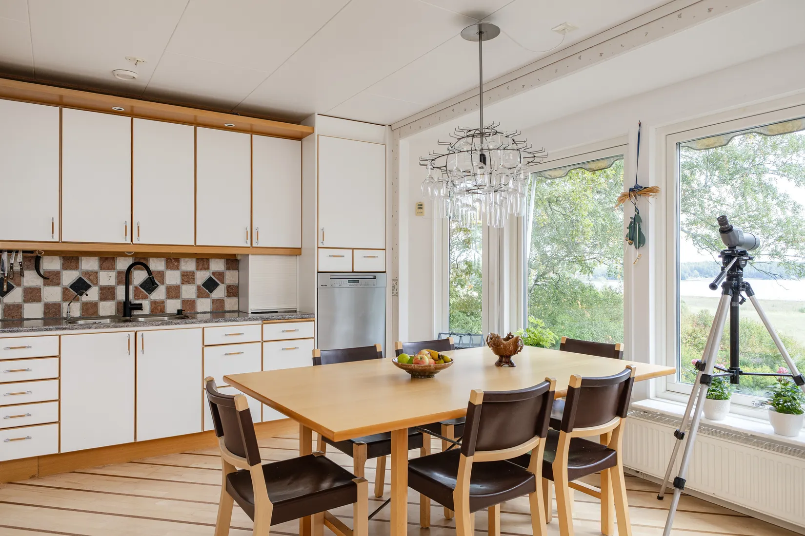 Villa, Kornknarrsvägen 4, Haga, Enköping